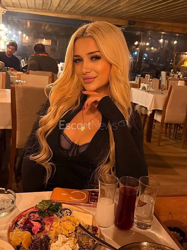 Aleyna 3